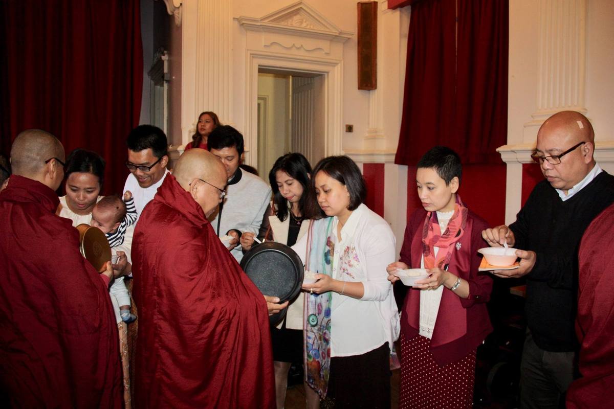 29th Kahtina Ceremony of Tisarana Vihara.